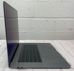 MacBook Pro 15-inch Core i7 2.6GHz 32GB / Radeon Pro 555x 4GB (Space Grey 2019)